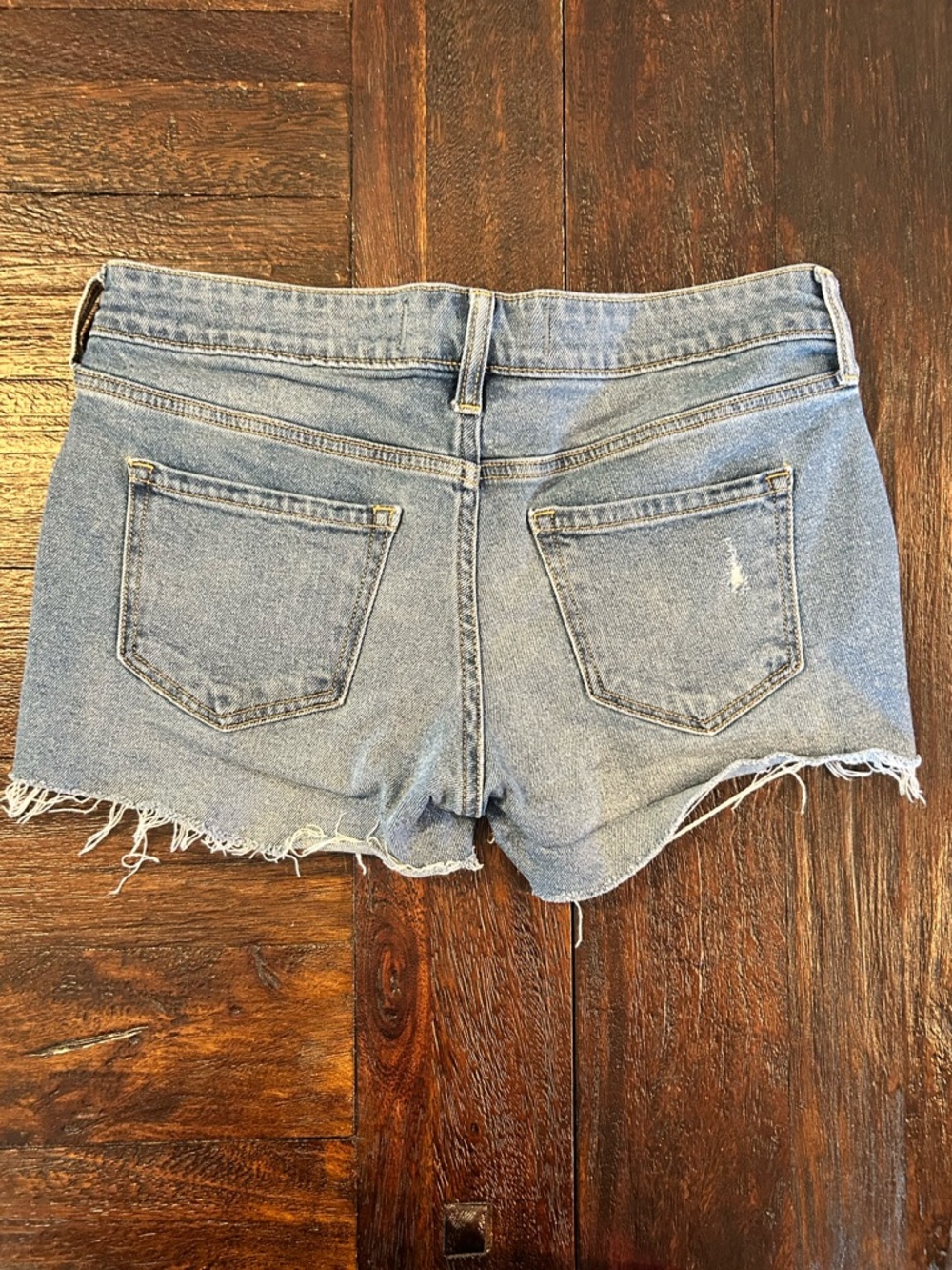 Low Rise Boyfriend Vintage Stretch Distressed Denim Shorts - 3” - Picture 9 of 9